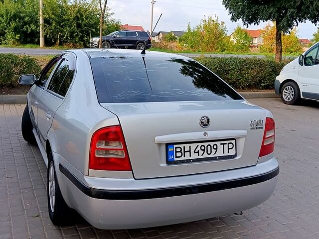 Шкода Октавія 2007 у Одесі на Automoto.ua Сірий Шкода Октавія, об'ємом двигуна 1.8 л та пробігом 330 тис. км за 4100 $, фото 1 на Automoto.ua
