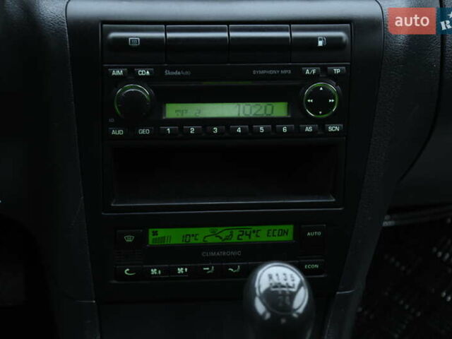 Сірий Шкода Октавія, об'ємом двигуна 1.6 л та пробігом 193 тис. км за 5999 $, фото 36 на Automoto.ua