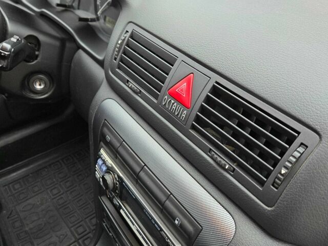 Сірий Шкода Октавія, об'ємом двигуна 1.8 л та пробігом 184 тис. км за 6950 $, фото 19 на Automoto.ua