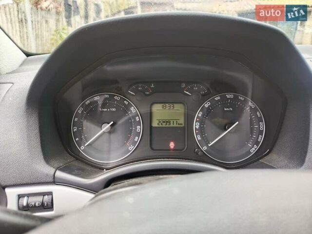 Шкода Октавия 2007 в Полтаве на Automoto.ua Серый Шкода Октавия, объемом двигателя 1.6 л и пробегом 230 тыс. км за 5400 $, фото 1 на Automoto.ua