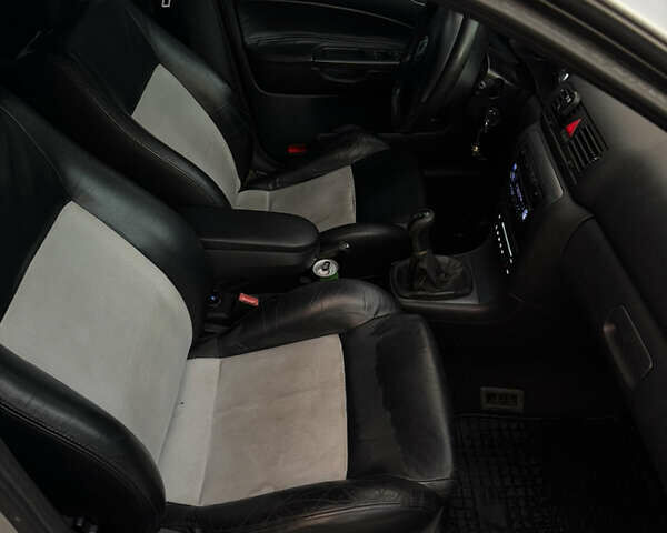 Сірий Шкода Октавія, об'ємом двигуна 1.78 л та пробігом 270 тис. км за 5400 $, фото 6 на Automoto.ua