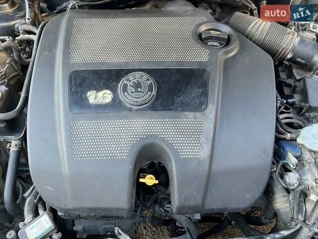 Сірий Шкода Октавія, об'ємом двигуна 1.6 л та пробігом 393 тис. км за 4400 $, фото 19 на Automoto.ua