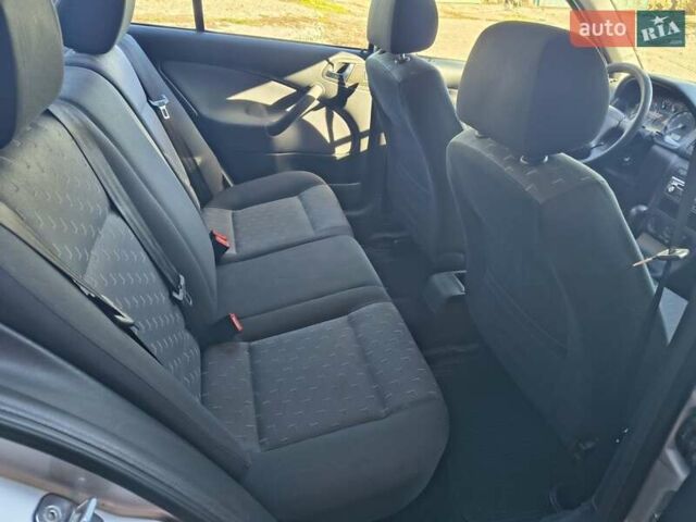 Серый Шкода Октавия, объемом двигателя 1.6 л и пробегом 74 тыс. км за 6650 $, фото 6 на Automoto.ua