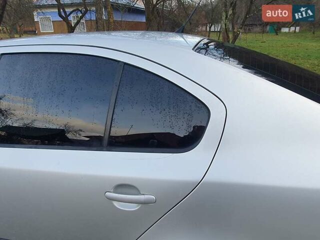 Серый Шкода Октавия, объемом двигателя 1.6 л и пробегом 240 тыс. км за 4850 $, фото 40 на Automoto.ua