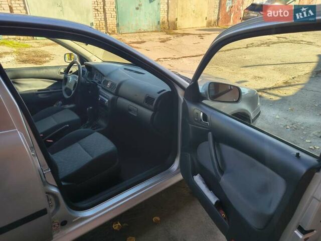 Серый Шкода Октавия, объемом двигателя 1.6 л и пробегом 74 тыс. км за 6650 $, фото 7 на Automoto.ua