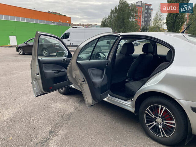 Сірий Шкода Октавія, об'ємом двигуна 1.6 л та пробігом 246 тис. км за 4900 $, фото 54 на Automoto.ua
