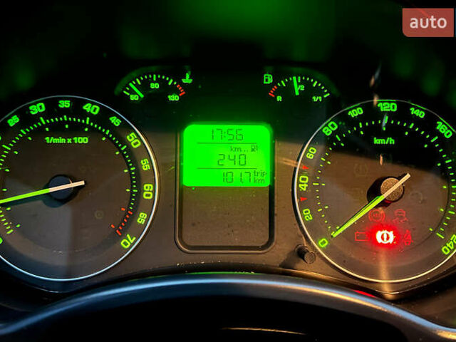 Серый Шкода Октавия, объемом двигателя 1.6 л и пробегом 250 тыс. км за 5850 $, фото 9 на Automoto.ua