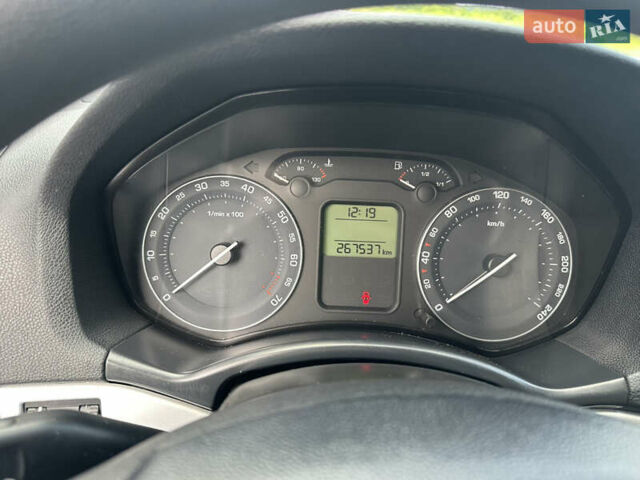 Серый Шкода Октавия, объемом двигателя 1.6 л и пробегом 267 тыс. км за 5400 $, фото 15 на Automoto.ua