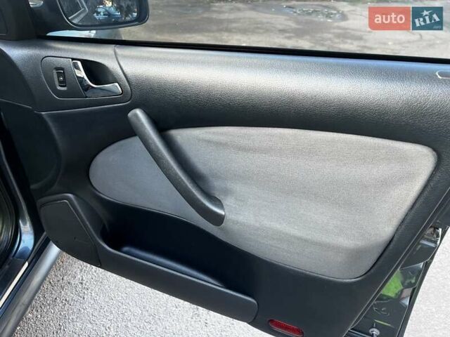 Сірий Шкода Октавія, об'ємом двигуна 1.6 л та пробігом 275 тис. км за 6500 $, фото 29 на Automoto.ua