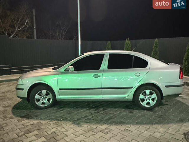 Сірий Шкода Октавія, об'ємом двигуна 1.6 л та пробігом 190 тис. км за 6750 $, фото 3 на Automoto.ua