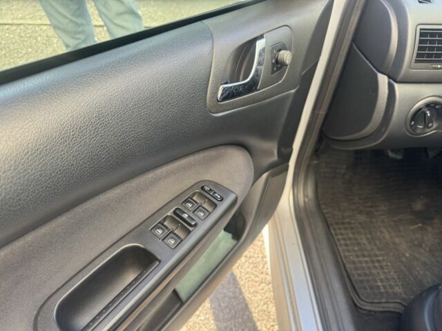 Сірий Шкода Октавія, об'ємом двигуна 1.8 л та пробігом 245 тис. км за 3950 $, фото 8 на Automoto.ua