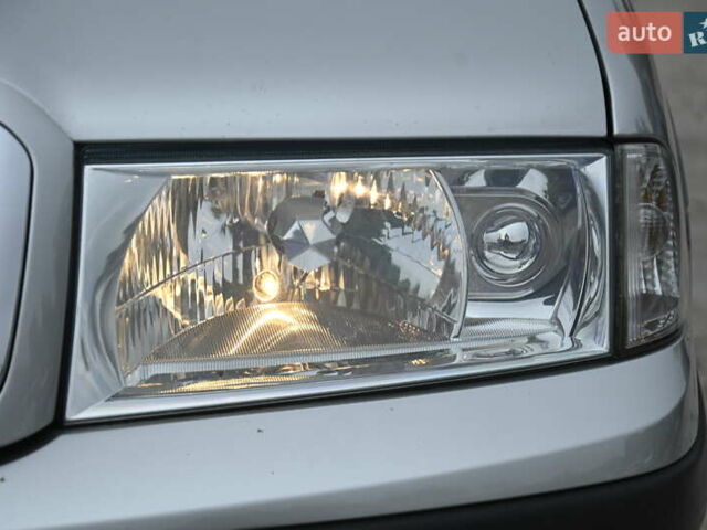 Сірий Шкода Октавія, об'ємом двигуна 1.6 л та пробігом 193 тис. км за 5999 $, фото 24 на Automoto.ua