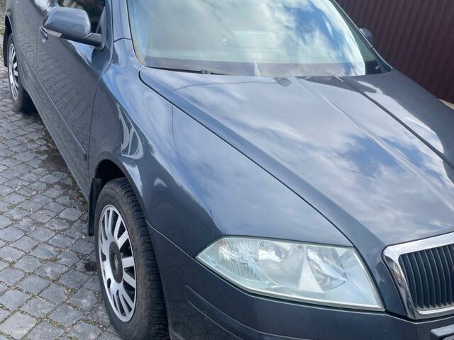 Сірий Шкода Октавія, об'ємом двигуна 1.6 л та пробігом 326 тис. км за 5600 $, фото 4 на Automoto.ua