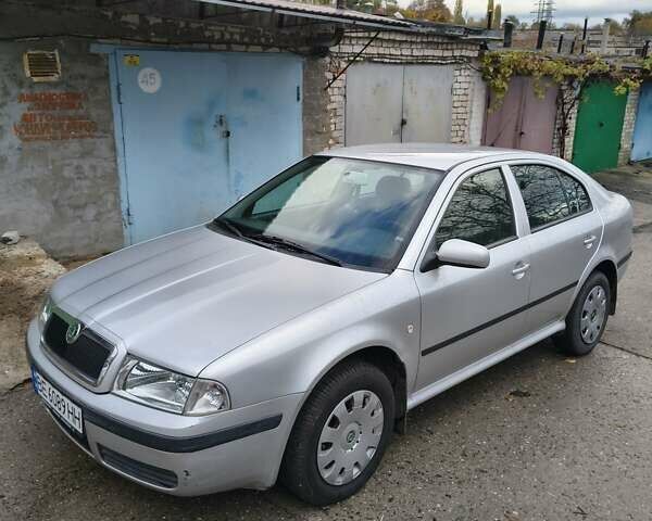 Серый Шкода Октавия, объемом двигателя 1.6 л и пробегом 74 тыс. км за 6650 $, фото 4 на Automoto.ua