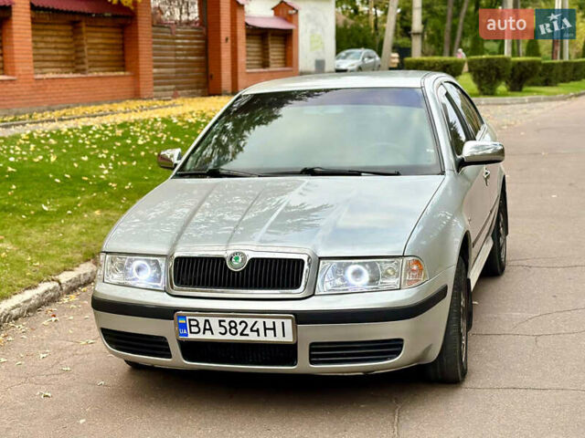 Сірий Шкода Октавія, об'ємом двигуна 1.6 л та пробігом 235 тис. км за 4999 $, фото 9 на Automoto.ua
