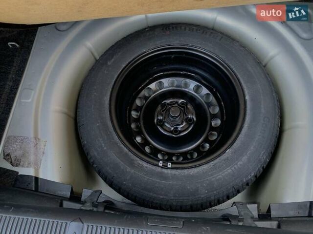 Серый Шкода Октавия, объемом двигателя 1.4 л и пробегом 239 тыс. км за 6755 $, фото 28 на Automoto.ua