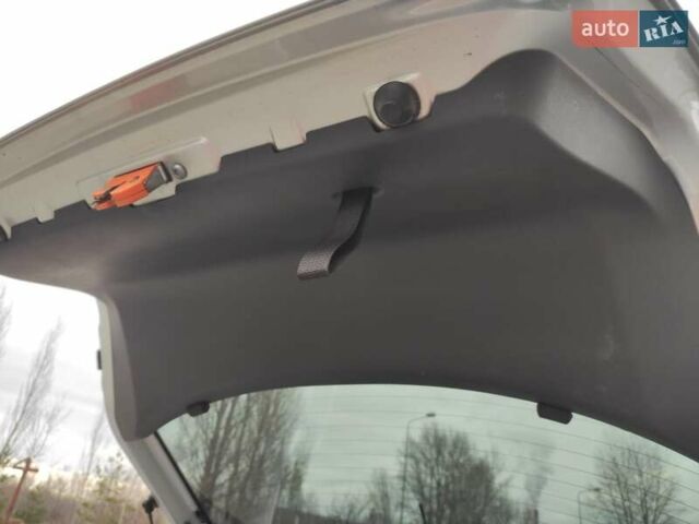 Сірий Шкода Октавія, об'ємом двигуна 1.6 л та пробігом 152 тис. км за 5700 $, фото 15 на Automoto.ua