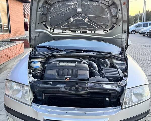 Сірий Шкода Октавія, об'ємом двигуна 1.6 л та пробігом 215 тис. км за 6500 $, фото 6 на Automoto.ua