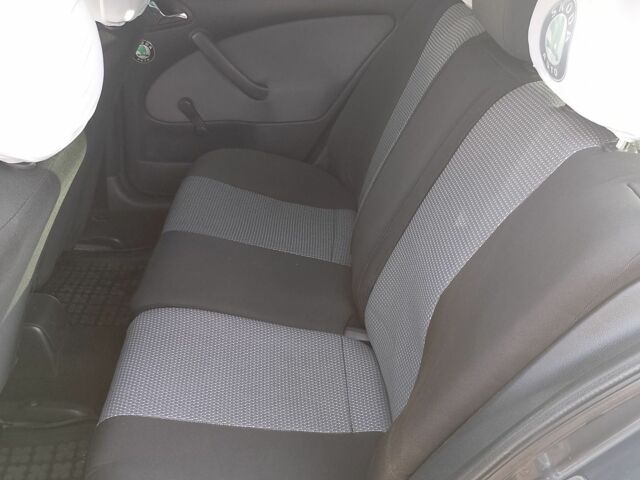 Серый Шкода Октавия, объемом двигателя 1.6 л и пробегом 223 тыс. км за 4550 $, фото 19 на Automoto.ua