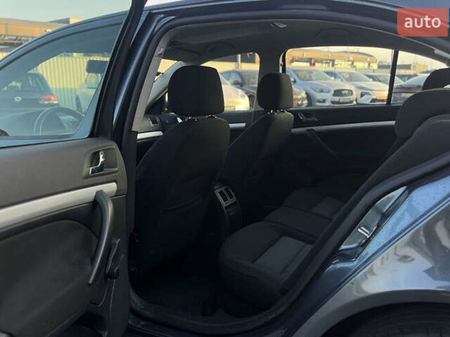 Серый Шкода Октавия, объемом двигателя 1.6 л и пробегом 147 тыс. км за 6450 $, фото 26 на Automoto.ua