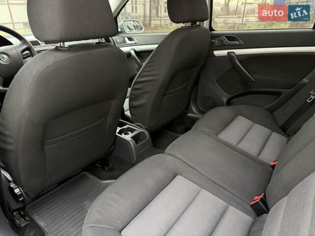 Сірий Шкода Октавія, об'ємом двигуна 1.6 л та пробігом 199 тис. км за 3350 $, фото 13 на Automoto.ua