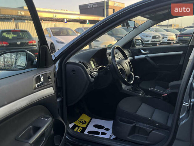 Серый Шкода Октавия, объемом двигателя 1.6 л и пробегом 147 тыс. км за 6450 $, фото 21 на Automoto.ua