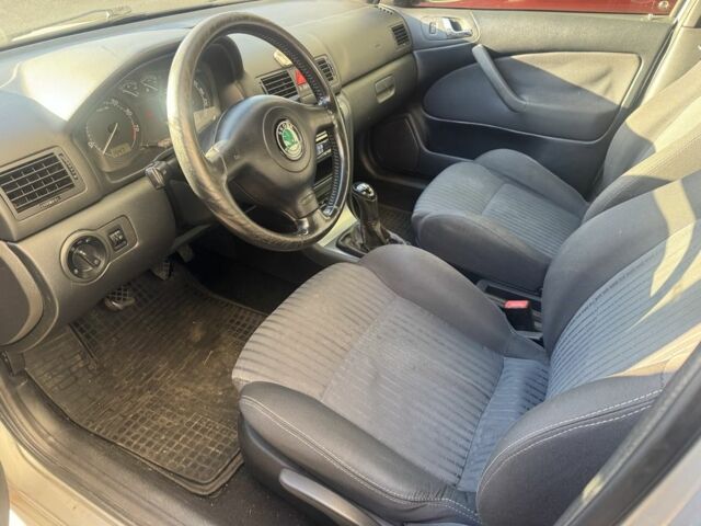 Сірий Шкода Октавія, об'ємом двигуна 1.8 л та пробігом 245 тис. км за 3950 $, фото 6 на Automoto.ua