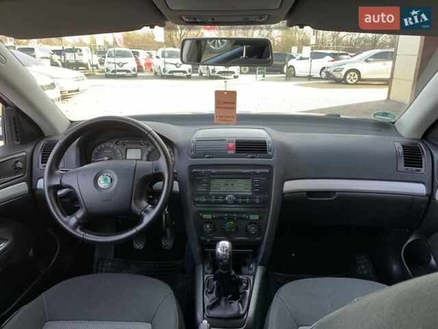 Серый Шкода Октавия, объемом двигателя 1.4 л и пробегом 239 тыс. км за 6755 $, фото 37 на Automoto.ua