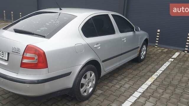 Серый Шкода Октавия, объемом двигателя 1.6 л и пробегом 335 тыс. км за 4850 $, фото 9 на Automoto.ua