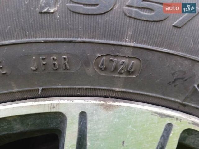 Серый Шкода Октавия, объемом двигателя 1.4 л и пробегом 164 тыс. км за 5000 $, фото 11 на Automoto.ua