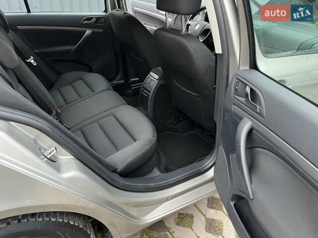 Серый Шкода Октавия, объемом двигателя 1.6 л и пробегом 234 тыс. км за 6999 $, фото 27 на Automoto.ua