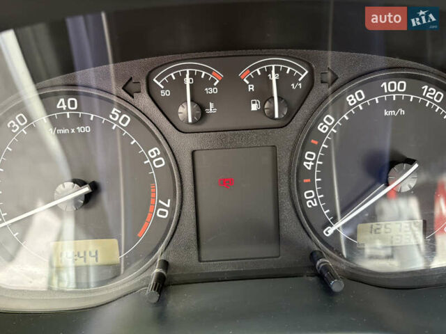 Серый Шкода Октавия, объемом двигателя 1.98 л и пробегом 126 тыс. км за 7999 $, фото 7 на Automoto.ua