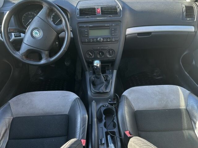 Сірий Шкода Октавія, об'ємом двигуна 1.9 л та пробігом 325 тис. км за 2650 $, фото 5 на Automoto.ua