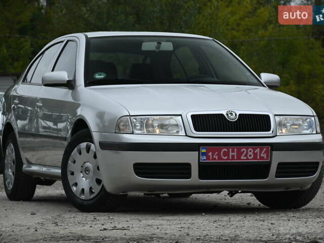 Сірий Шкода Октавія, об'ємом двигуна 1.6 л та пробігом 193 тис. км за 5999 $, фото 1 на Automoto.ua