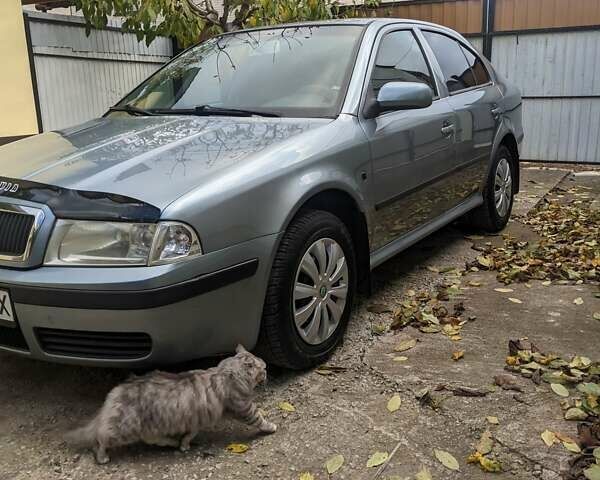 Серый Шкода Октавия, объемом двигателя 1.8 л и пробегом 260 тыс. км за 5400 $, фото 9 на Automoto.ua