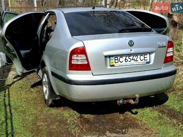 Сірий Шкода Октавія, об'ємом двигуна 1.6 л та пробігом 164 тис. км за 5500 $, фото 2 на Automoto.ua
