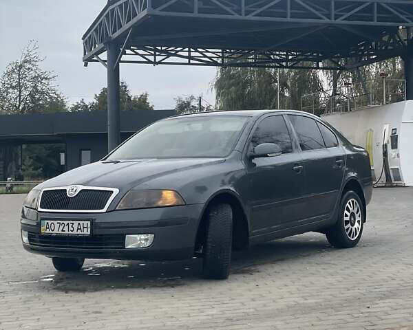Серый Шкода Октавия, объемом двигателя 1.6 л и пробегом 326 тыс. км за 5300 $, фото 13 на Automoto.ua