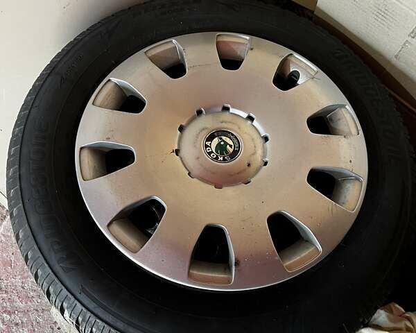 Сірий Шкода Октавія, об'ємом двигуна 1.6 л та пробігом 275 тис. км за 6500 $, фото 37 на Automoto.ua