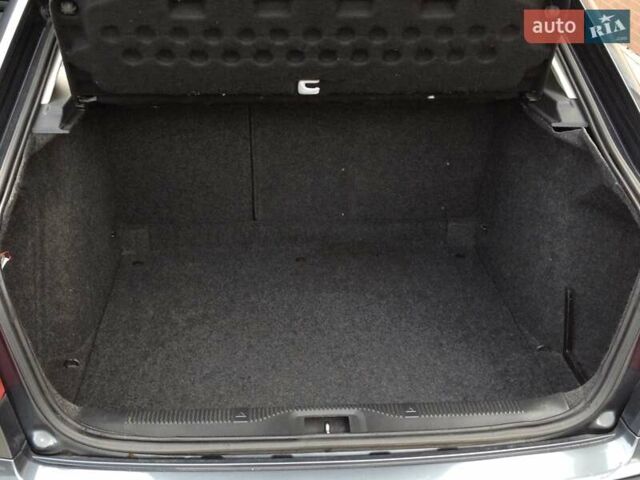 Сірий Шкода Октавія, об'ємом двигуна 1.6 л та пробігом 235 тис. км за 6100 $, фото 15 на Automoto.ua