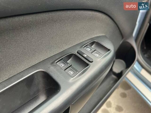 Сірий Шкода Октавія, об'ємом двигуна 1.6 л та пробігом 225 тис. км за 6990 $, фото 15 на Automoto.ua