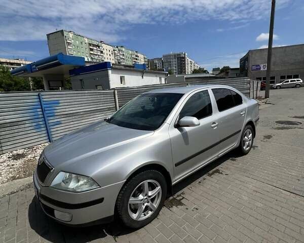 Сірий Шкода Октавія, об'ємом двигуна 1.6 л та пробігом 277 тис. км за 6000 $, фото 10 на Automoto.ua