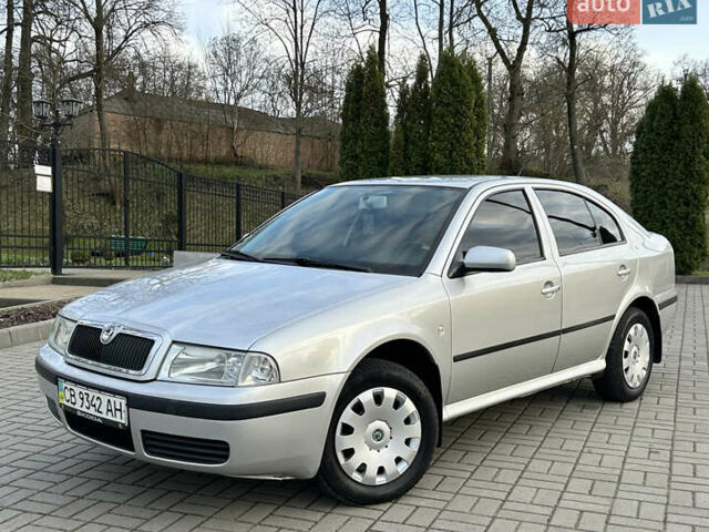 Серый Шкода Октавия, объемом двигателя 1.6 л и пробегом 255 тыс. км за 5200 $, фото 1 на Automoto.ua