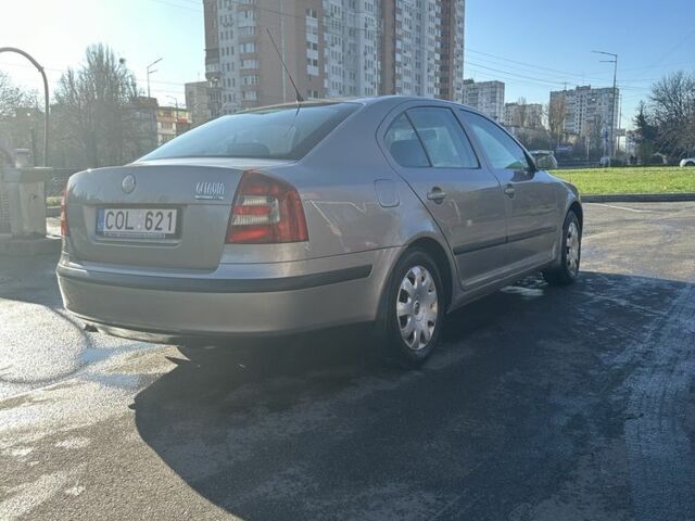 Сірий Шкода Октавія, об'ємом двигуна 1.9 л та пробігом 325 тис. км за 2650 $, фото 4 на Automoto.ua