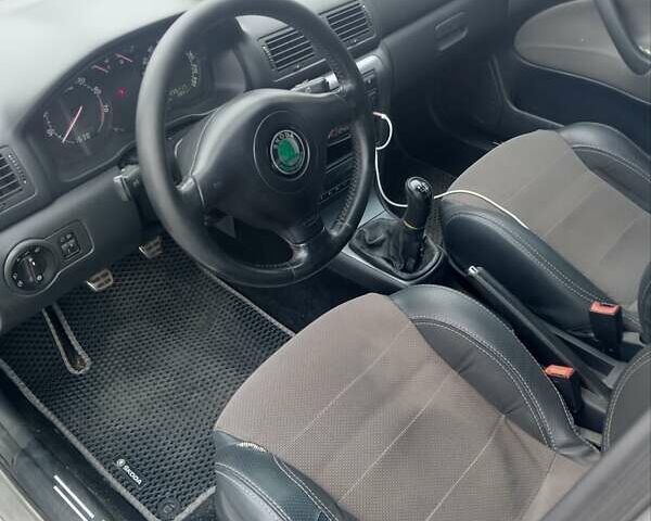 Серый Шкода Октавия, объемом двигателя 1.8 л и пробегом 235 тыс. км за 6200 $, фото 9 на Automoto.ua