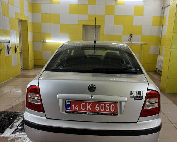 Серый Шкода Октавия, объемом двигателя 1.6 л и пробегом 284 тыс. км за 5700 $, фото 5 на Automoto.ua