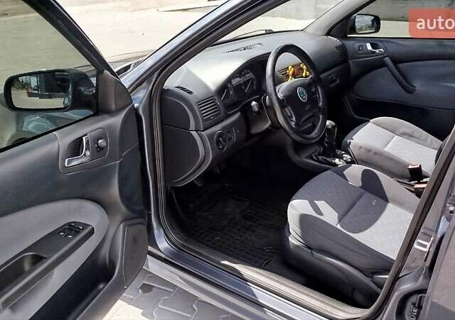 Серый Шкода Октавия, объемом двигателя 1.6 л и пробегом 223 тыс. км за 5999 $, фото 11 на Automoto.ua