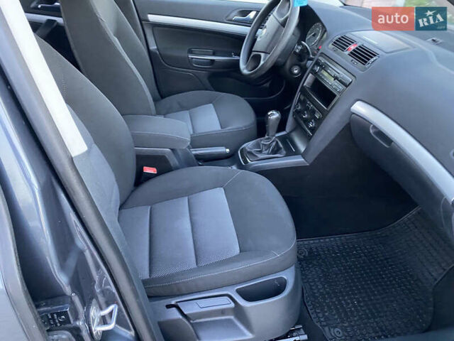 Шкода Октавия 2007 в Борщеве на Automoto.ua Серый Шкода Октавия, объемом двигателя 1.6 л и пробегом 169 тыс. км за 7900 $, фото 12 на Automoto.ua