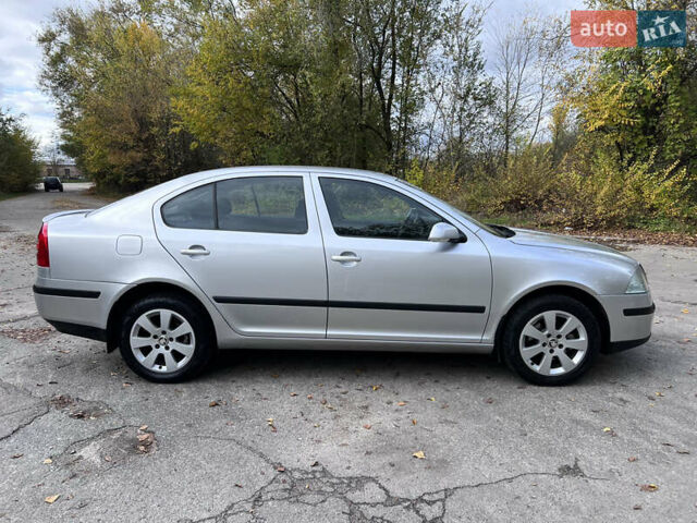 Сірий Шкода Октавія, об'ємом двигуна 1.6 л та пробігом 283 тис. км за 5500 $, фото 5 на Automoto.ua