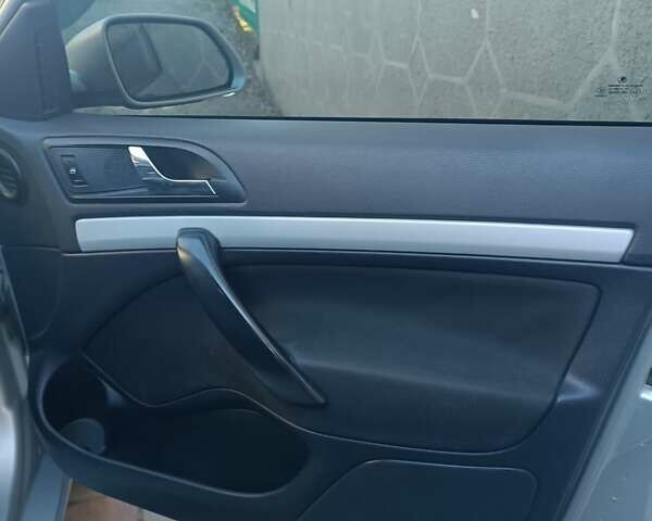 Шкода Октавия 2007 в Тернополе на Automoto.ua Серый Шкода Октавия, объемом двигателя 1.6 л и пробегом 270 тыс. км за 5600 $, фото 29 на Automoto.ua