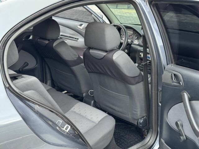 Шкода Октавия 2007 в Полтаве на Automoto.ua Серый Шкода Октавия, объемом двигателя 1.9 л и пробегом 274 тыс. км за 4999 $, фото 10 на Automoto.ua